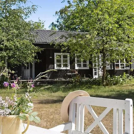 Lovely Plot With Sunroom And Surroundings *