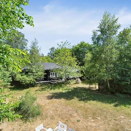 Lovely Plot With Sunroom And Surroundings *